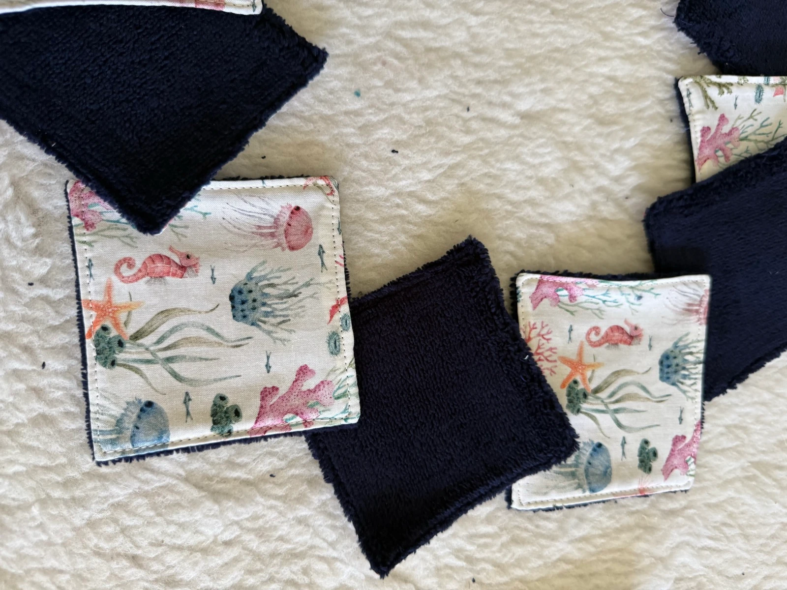 Marine blauwe babbeldoek – photo 3